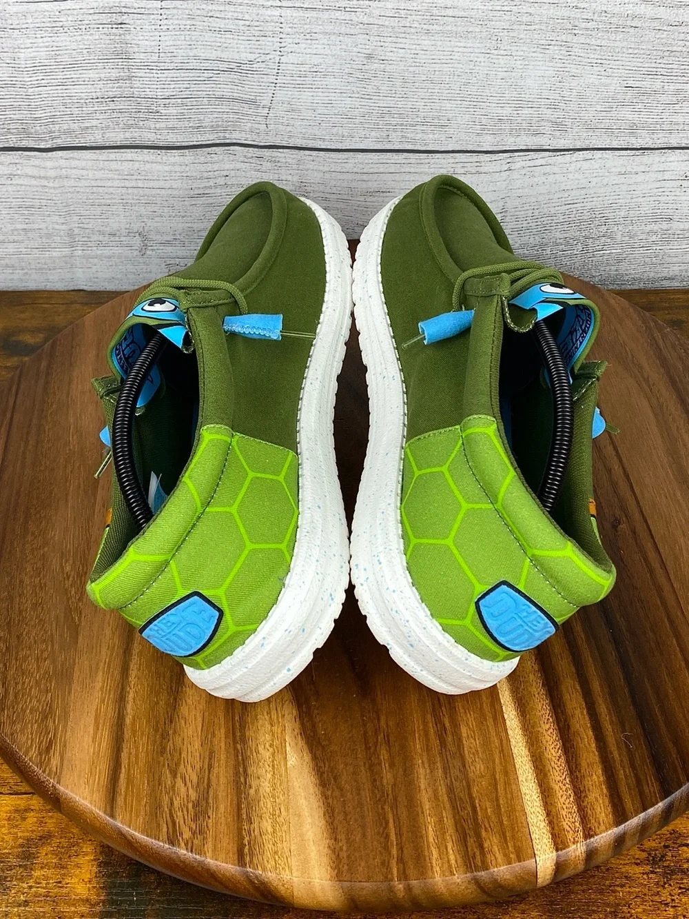 Hey Dude Wally Funk Teenage Mutant Ninja Turtles Leonardo Slip On Shoes Men’s 12